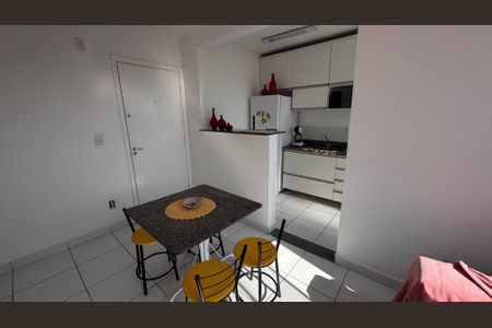 Apartamento à venda com 45m², 2 quartos e 1 vaga Apartamento à venda com 45m², 2 quartos e 1 vagaSala