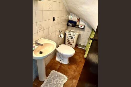 Casa à venda com 110m², 3 quartos e sem vagaLavabo