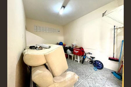 Casa à venda com 110m², 3 quartos e sem vagaÁrea de Serviço
