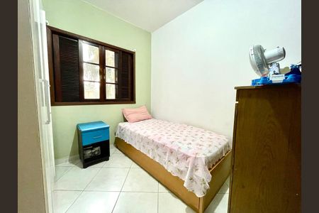 Casa à venda com 110m², 3 quartos e sem vagaQuarto 2