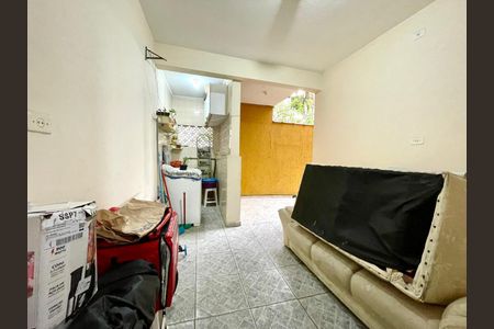 Casa à venda com 110m², 3 quartos e sem vagaÁrea de Serviço