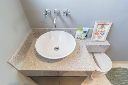 Apartamento à venda com 108m², 3 quartos e 1 vagaDetalhe Banheiro - Suíte