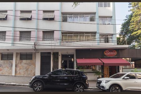 Apartamento à venda com 108m², 3 quartos e 1 vagaFachada