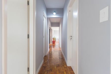 Apartamento à venda com 108m², 3 quartos e 1 vagaCorredor