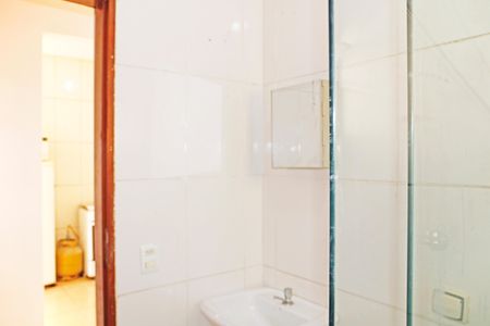 Casa para alugar com 50m², 2 quartos e 2 vagasBanheiro