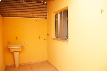 Casa para alugar com 50m², 2 quartos e 2 vagasÁrea de Serviço