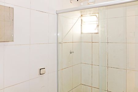 Casa para alugar com 50m², 2 quartos e 2 vagasBanheiro