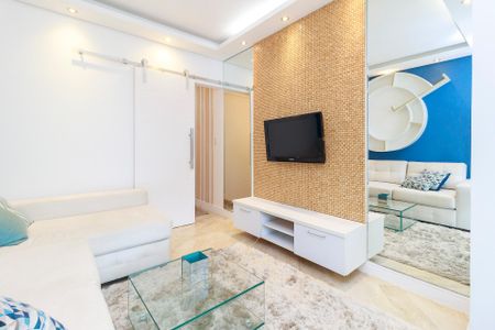 Casa à venda com 69m², 2 quartos e 1 vagaSala de TV