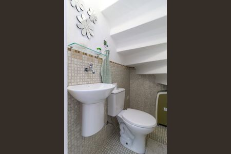 Casa à venda com 69m², 2 quartos e 1 vagaLavabo