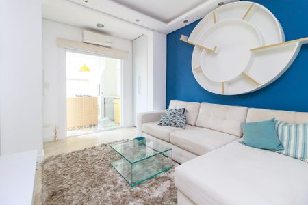 Casa à venda com 69m², 2 quartos e 1 vagaSala de TV