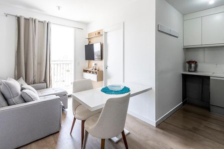Apartamento para alugar com 36m², 2 quartos e sem vaga Apartamento para alugar com 36m², 2 quartos e sem vagaSala