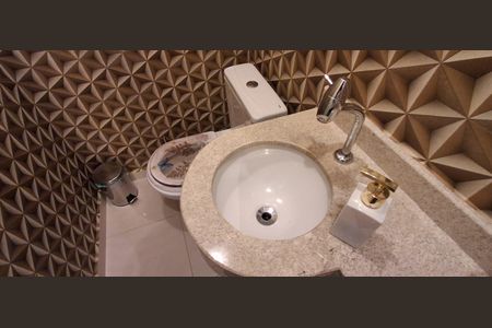 Apartamento à venda com 140m², 4 quartos e 3 vagasLavabo