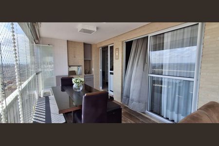 Apartamento à venda com 140m², 4 quartos e 3 vagasVaranda