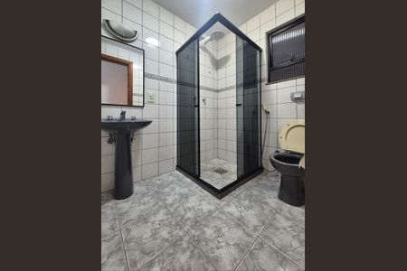 Apartamento à venda com 187m², 3 quartos e 3 vagasBanheiro