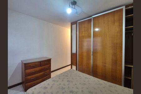 Apartamento à venda com 187m², 3 quartos e 3 vagasSuite 2