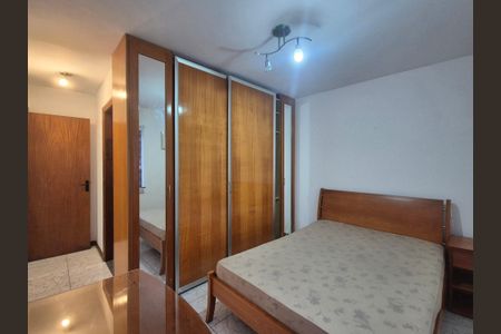 Apartamento à venda com 187m², 3 quartos e 3 vagasSuite 2