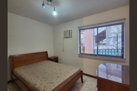 Apartamento à venda com 187m², 3 quartos e 3 vagasSuíte 2