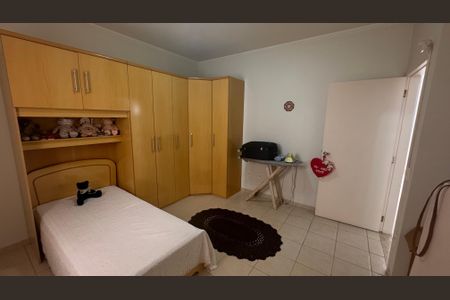 Casa à venda com 220m², 4 quartos e 3 vagasQuarto 3