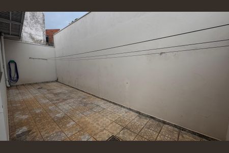 Casa à venda com 220m², 4 quartos e 3 vagasQuintal