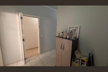 Casa à venda com 220m², 4 quartos e 3 vagasSuíte