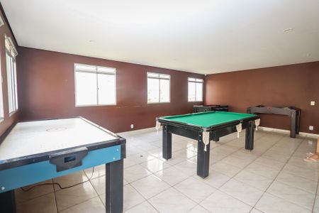 Apartamento para alugar com 42m², 2 quartos e sem vaga Área comum -  Sala de Jogos