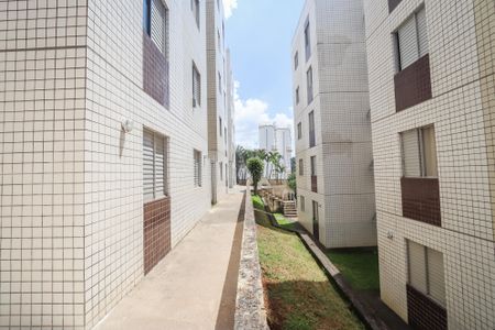 Apartamento para alugar com 42m², 2 quartos e sem vagaÁrea comum