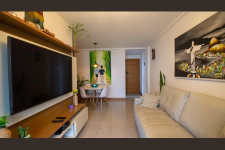 Apartamento à venda com 100m², 3 quartos e 1 vagaSala