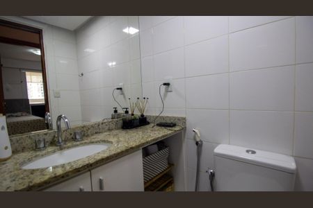 Apartamento à venda com 100m², 3 quartos e 1 vagaBanheiro Social
