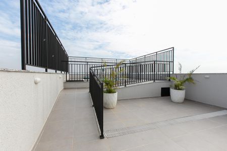 Apartamento para alugar com 47m², 2 quartos e sem vagaÁrea comum - Piscina