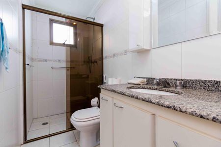 Apartamento para alugar com 186m², 3 quartos e 2 vagasBanheiro 1