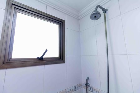 Apartamento para alugar com 186m², 3 quartos e 2 vagasBanheiro 1