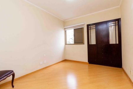 Apartamento para alugar com 186m², 3 quartos e 2 vagasQuarto 1