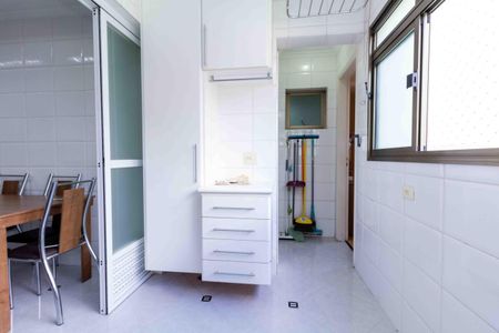 Apartamento para alugar com 186m², 3 quartos e 2 vagasÁrea de Serviço