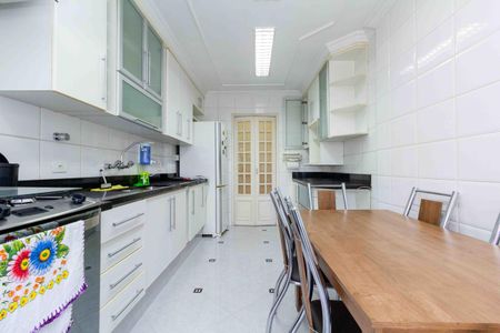 Apartamento para alugar com 186m², 3 quartos e 2 vagasCozinha