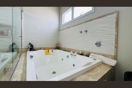 Casa de condomínio à venda com 297m², 5 quartos e 4 vagasFoto 89