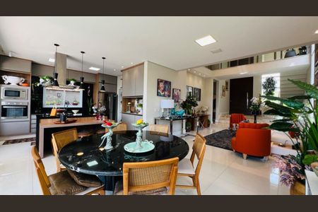 Casa de condomínio à venda com 297m², 5 quartos e 4 vagasFoto 70