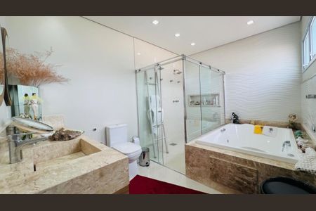 Casa de condomínio à venda com 297m², 5 quartos e 4 vagasFoto 90