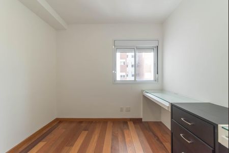 Apartamento para alugar com 136m², 3 quartos e 2 vagasQuarto