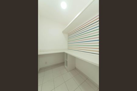 Apartamento para alugar com 136m², 3 quartos e 2 vagasHome Office