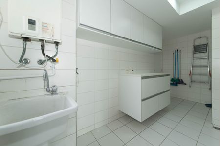 Apartamento para alugar com 136m², 3 quartos e 2 vagasÁrea de Serviço