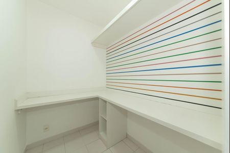 Apartamento para alugar com 136m², 3 quartos e 2 vagasHome Office