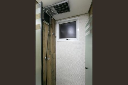 Apartamento para alugar com 50m², 2 quartos e 1 vagaDetalhe banheiro