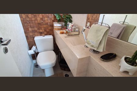 Apartamento à venda com 240m², 3 quartos e 3 vagasLavabo