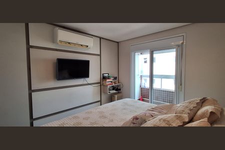 Apartamento à venda com 240m², 3 quartos e 3 vagasSuíte 2