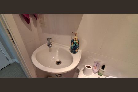 Apartamento à venda com 240m², 3 quartos e 3 vagasBanheiro Área de serviço