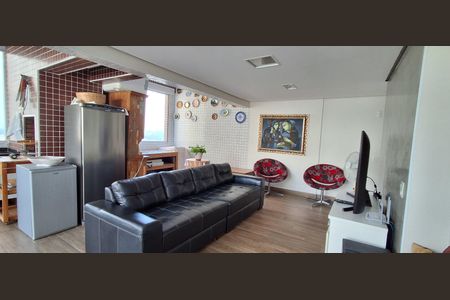 Apartamento à venda com 240m², 3 quartos e 3 vagasCobertura