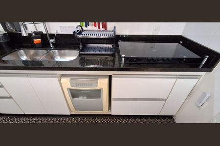 Apartamento à venda com 240m², 3 quartos e 3 vagasCozinha