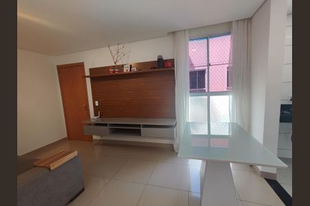 Apartamento à venda com 49m², 2 quartos e 1 vaga Apartamento à venda com 49m², 2 quartos e 1 vagaSala