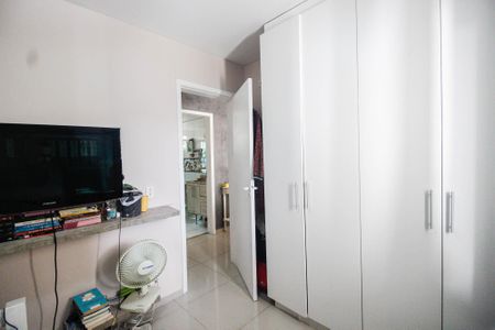 Apartamento à venda com 56m², 2 quartos e 1 vagaQuarto 2