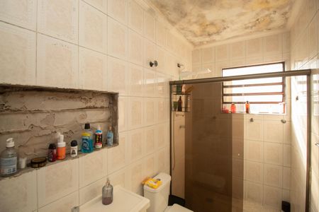 Casa à venda com 150m², 4 quartos e 3 vagasBanheiro 2